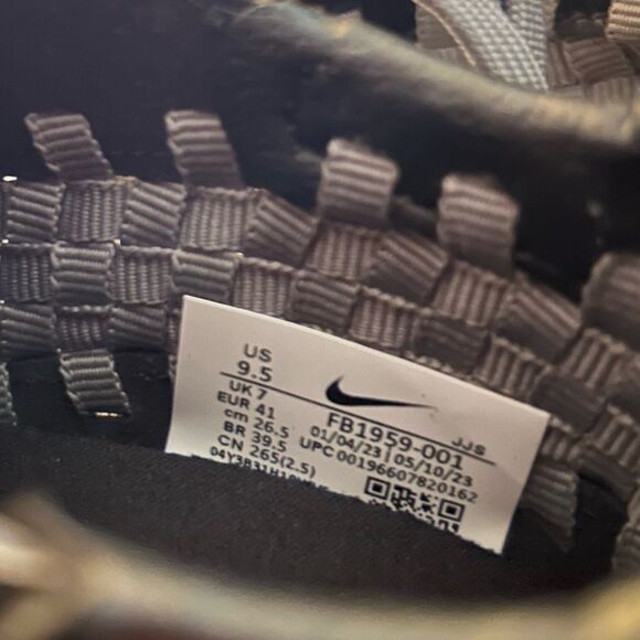 Nike Air Footscape Woven Grey Grosgrain Trimmed and Black Calf Hair Sneakers New - Picture 10 of 12